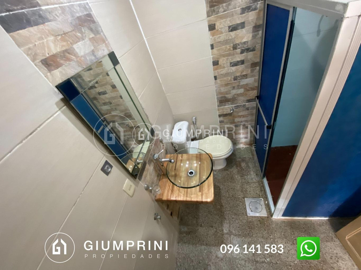Apartamento ID.2 - Vendo Apartamento De 2 Dormitorios En La Comercial Ref784