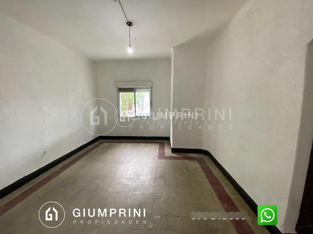 Apartamento ID.2 - Vendo Apartamento De 2 Dormitorios En La Comercial Ref784