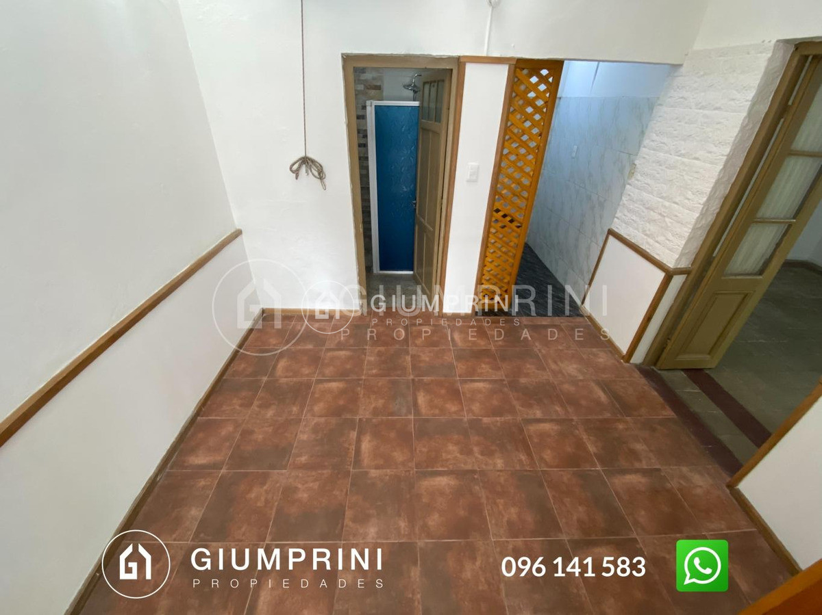 Apartamento ID.2 - Vendo Apartamento De 2 Dormitorios En La Comercial Ref784