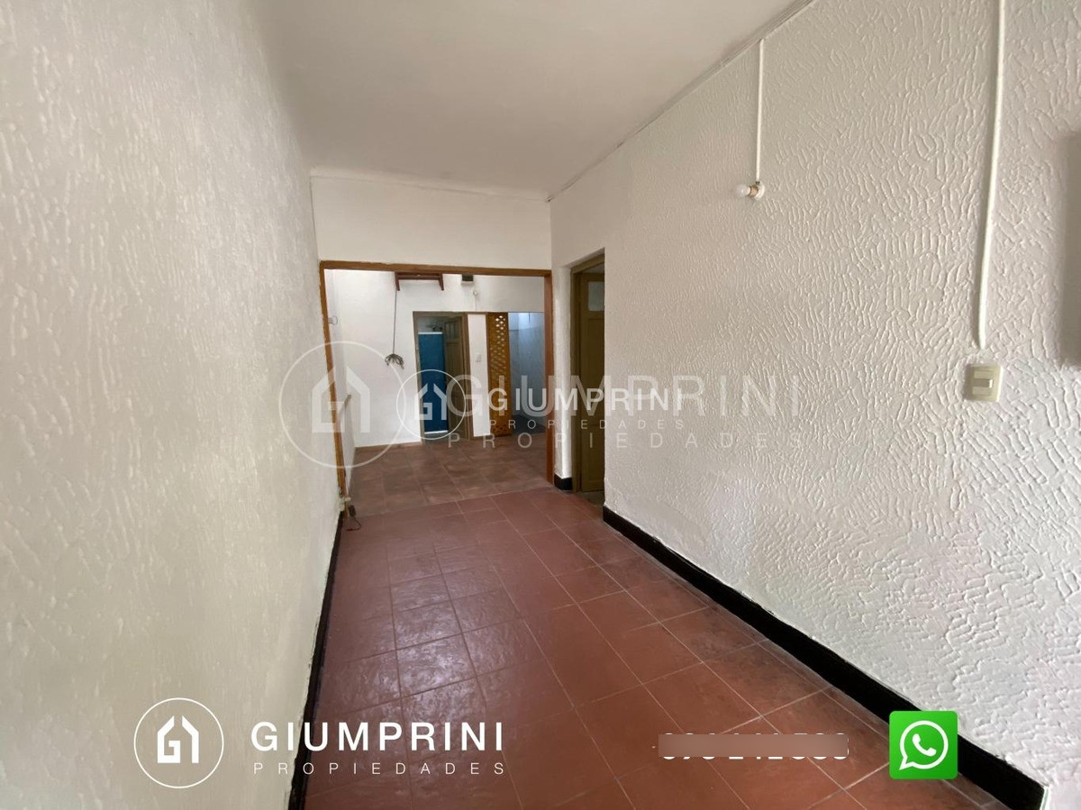 Apartamento ID.2 - Vendo Apartamento De 2 Dormitorios En La Comercial Ref784
