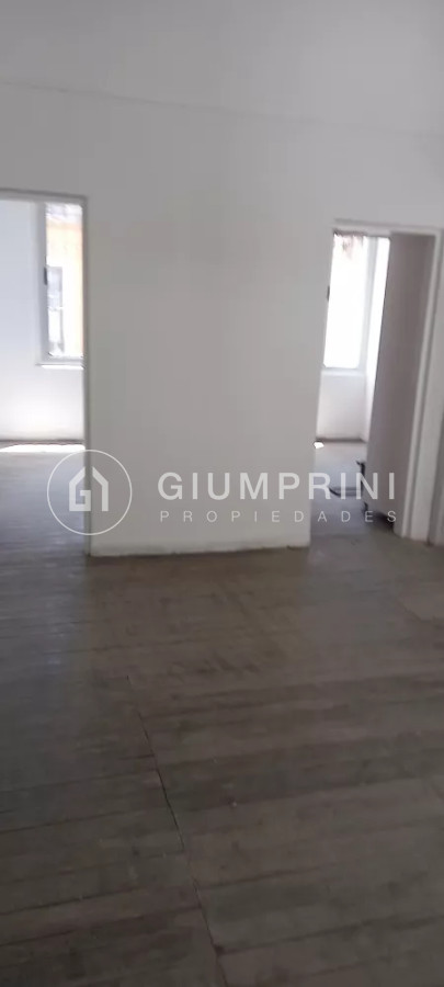 Apartamento ID.413 - Apartamento en Jacinto Vera amplia propiedad en 2 plantas