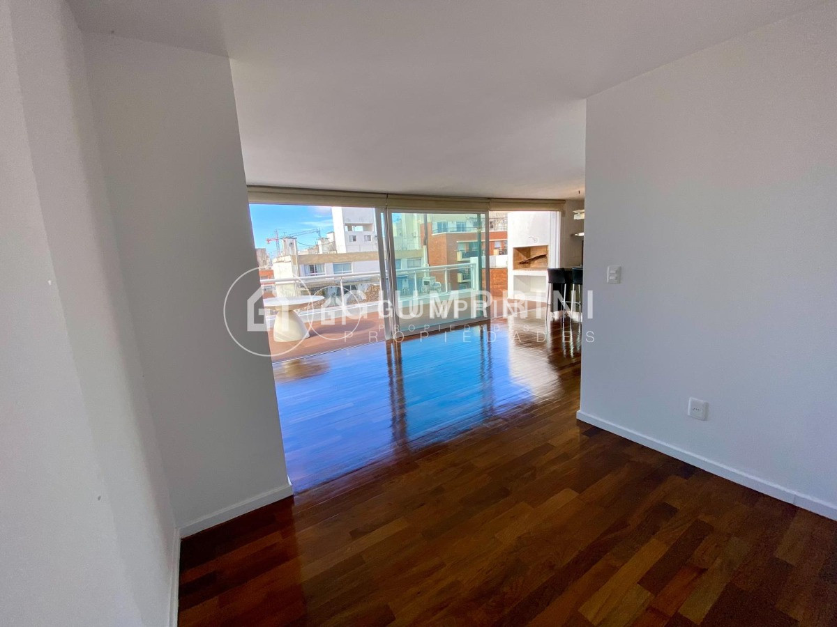 Apartamento ID.3 - Alquilo Moderno Apartamento En Punta Carretas