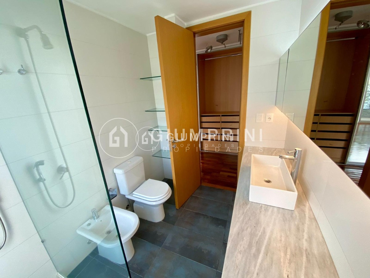 Apartamento ID.3 - Alquilo Moderno Apartamento En Punta Carretas