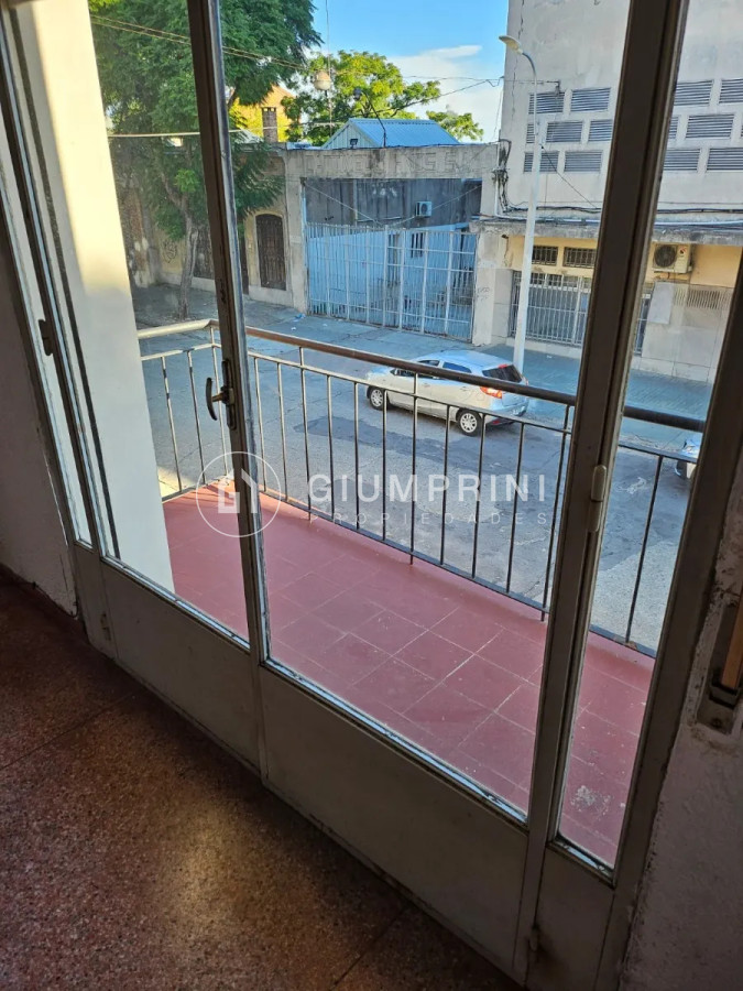 Apartamento ID.644 - Alquiler Apartamento 2 Dormitorios, 1 Baño, Cocina Definida, Balcón - Bella Vista