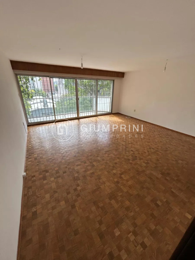 Apartamento ID.455 - Alquiler 3 dormitorios - Punta Carretas - Balcón - Cochera Ref455