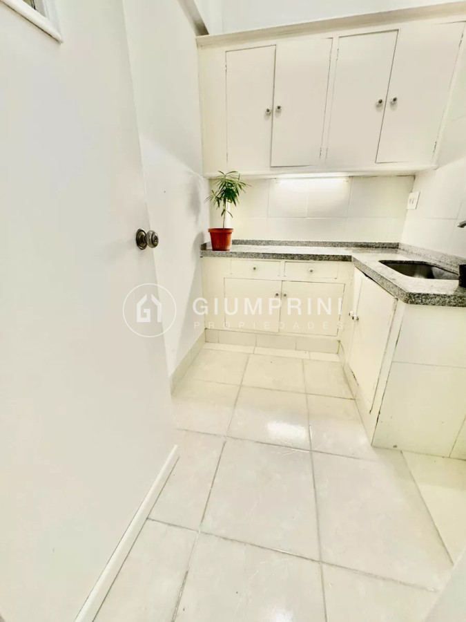 Apartamento ID.430 - Alquiler apartamento para oficina o consultorio en Cordón 