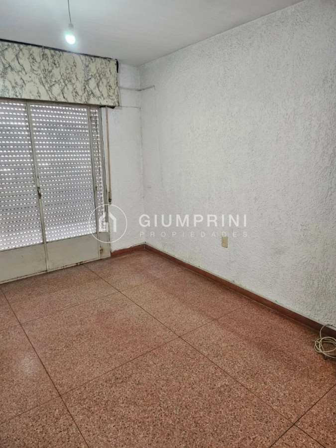 Apartamento ID.644 - Alquiler Apartamento 2 Dormitorios, 1 Baño, Cocina Definida, Balcón - Bella Vista