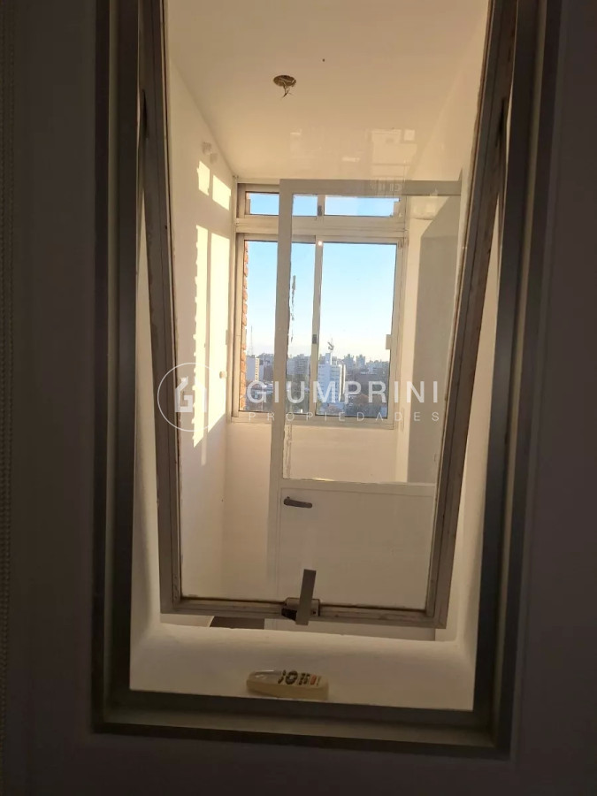 Apartamento ID.222 - Alquiler apartamento 2 dormitorios Parque Batlle con Balcon