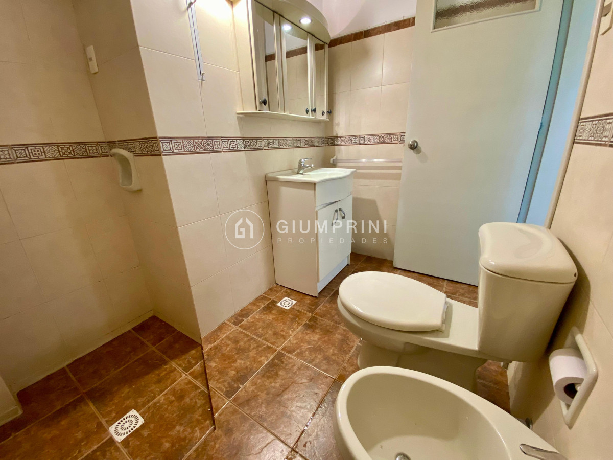 Apartamento ID.696 - Alquiler apartamento 2 dormitorios - Dos Balcones - 2 baños - Cordón Sur