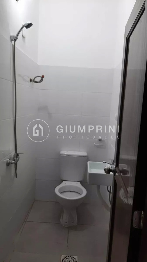 Apartamento ID.221 - Alquiler monoambiente Parque Batlle con patio