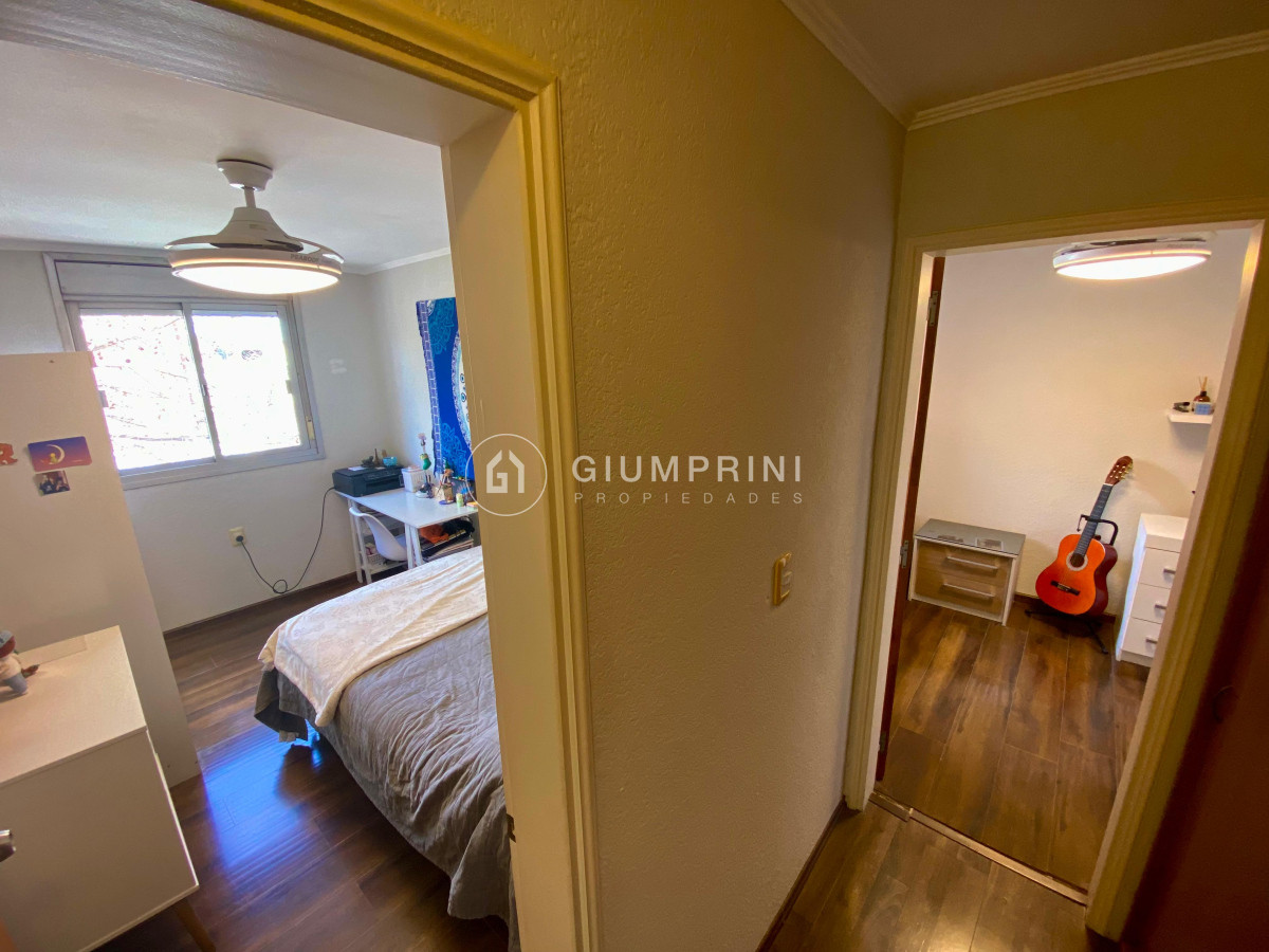 Apartamento ID.774 - Venta apartamento en impecable estado, muy soleado - 3 dormitorios - La Comercial