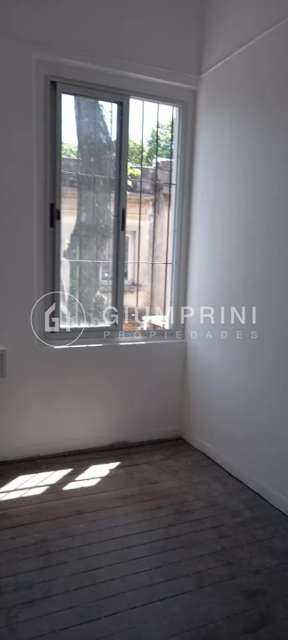 Apartamento ID.413 - Apartamento en Jacinto Vera amplia propiedad en 2 plantas