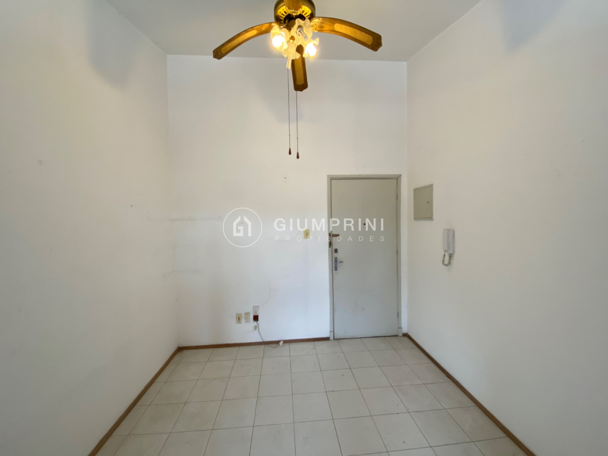 Apartamento ID.27 - Venta Lindo Monoambiente ideal inversion en 8 De Octubre Y 20 De Febrero muy luminoso 