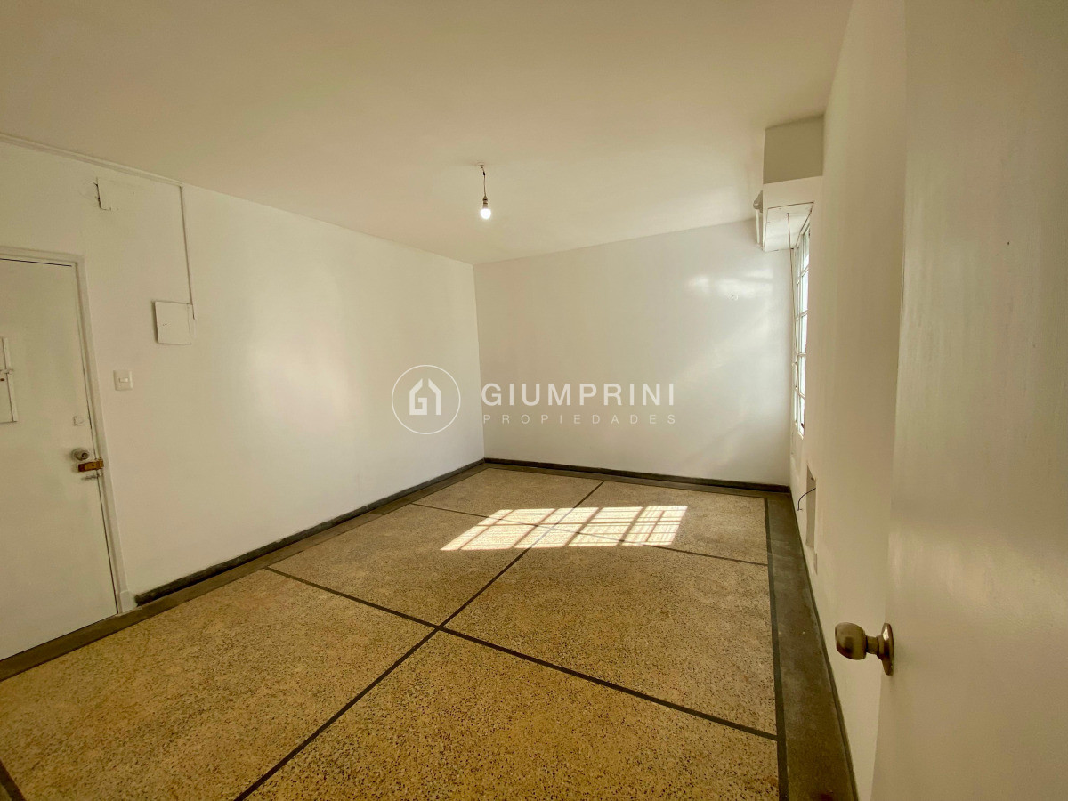 Apartamento ID.869 - Alquiler apartamento con 2 dormitorios - Parque Rodo