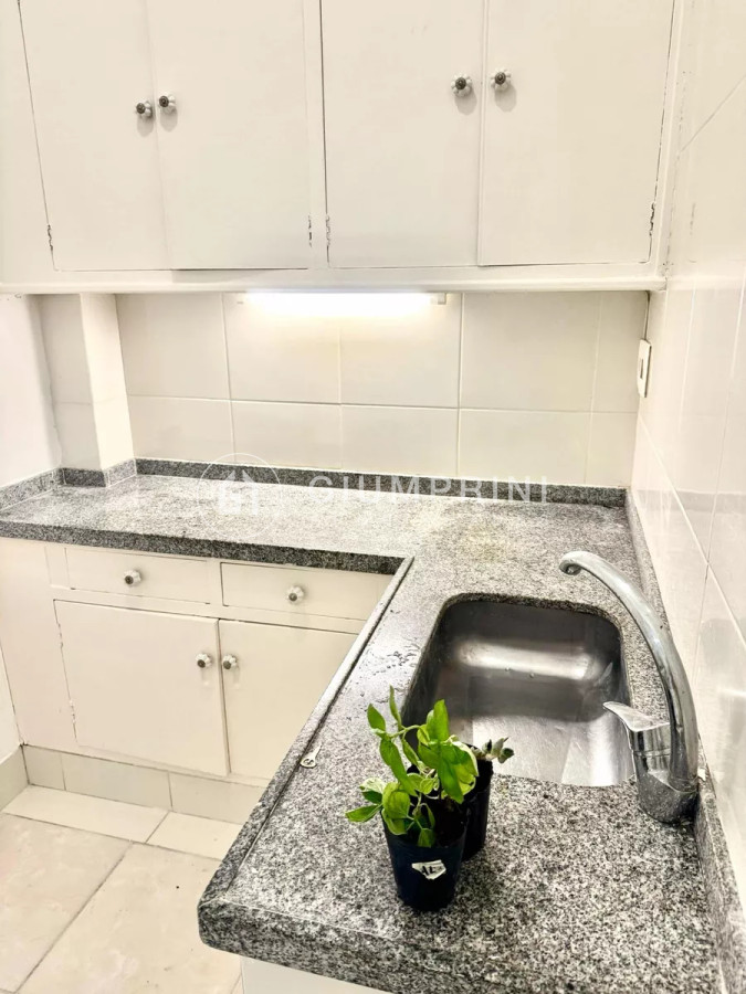 Apartamento ID.430 - Alquiler apartamento para oficina o consultorio en Cordón 