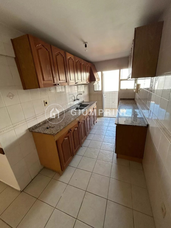 Apartamento ID.455 - Alquiler 3 dormitorios - Punta Carretas - Balcón - Cochera Ref455