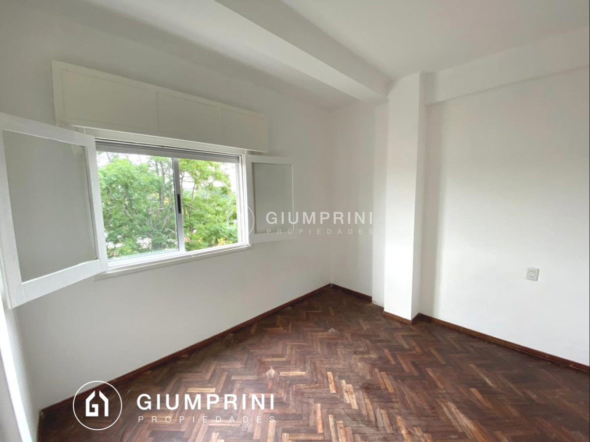 Apartamento ID.434 - Alquiler apartamento 2 dormitorios en Buceo con balcón Ref434