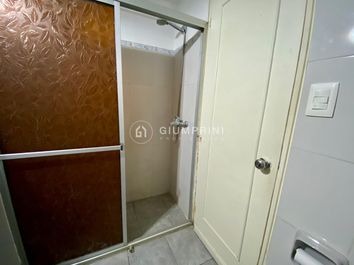 Apartamento ID.641 - Alquiler apartamento 2 dormitorios - Patio - Malvín 