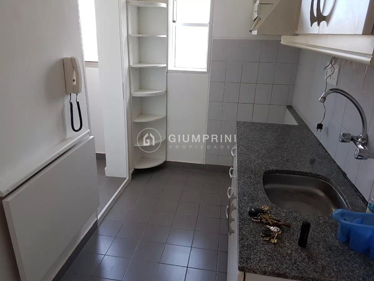 Apartamento ID.222 - Alquiler apartamento 2 dormitorios Parque Batlle con Balcon