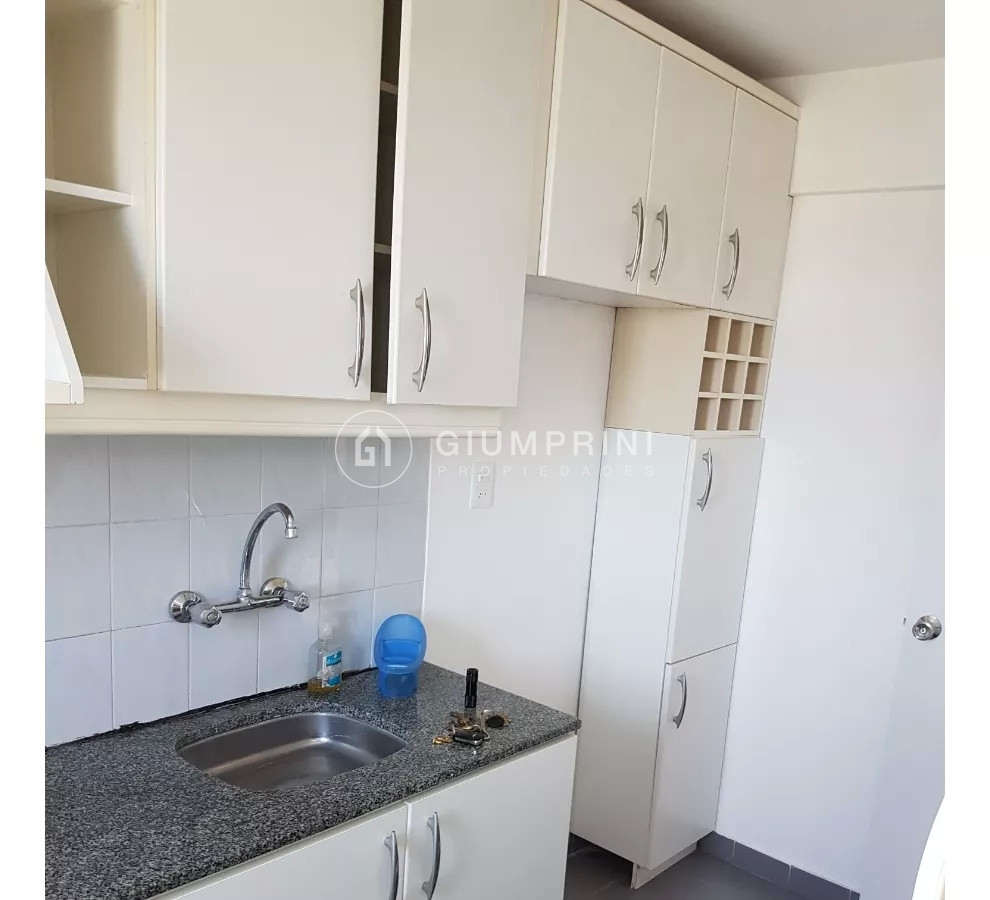 Apartamento ID.222 - Alquiler apartamento 2 dormitorios Parque Batlle con Balcon