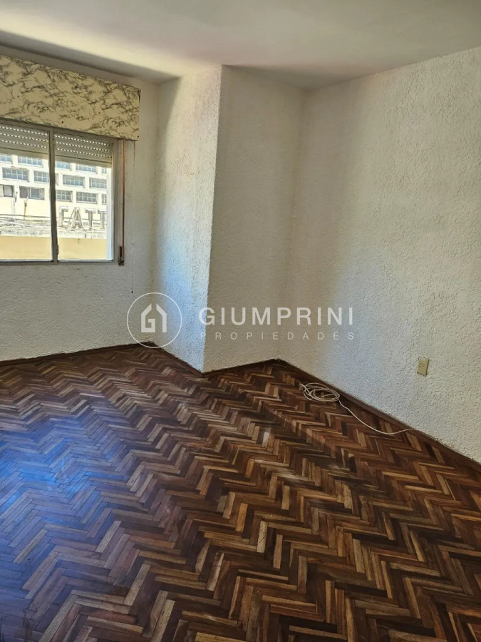 Apartamento ID.644 - Alquiler Apartamento 2 Dormitorios, 1 Baño, Cocina Definida, Balcón - Bella Vista