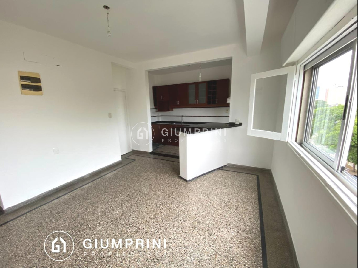 Apartamento ID.434 - Alquiler apartamento 2 dormitorios en Buceo con balcón Ref434