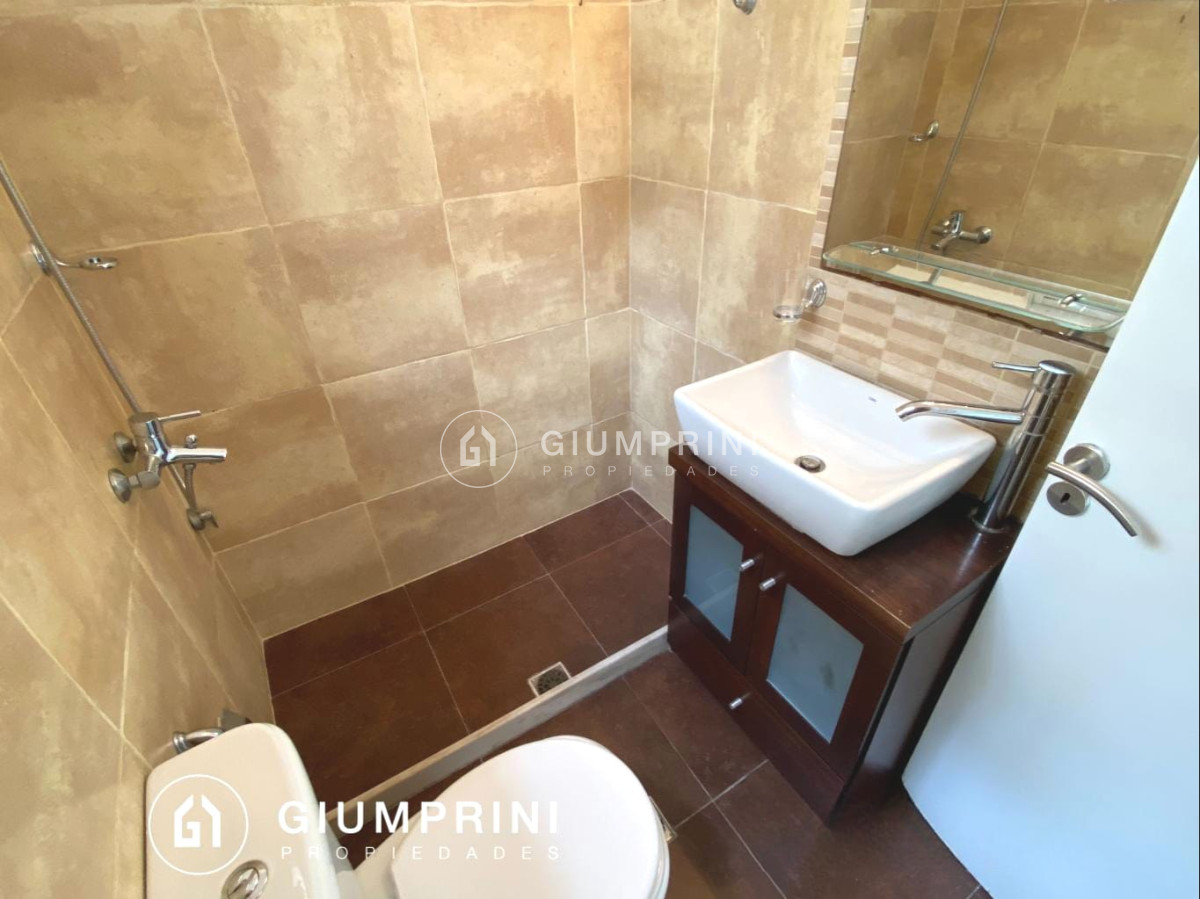 Apartamento ID.434 - Alquiler apartamento 2 dormitorios en Buceo con balcón Ref434