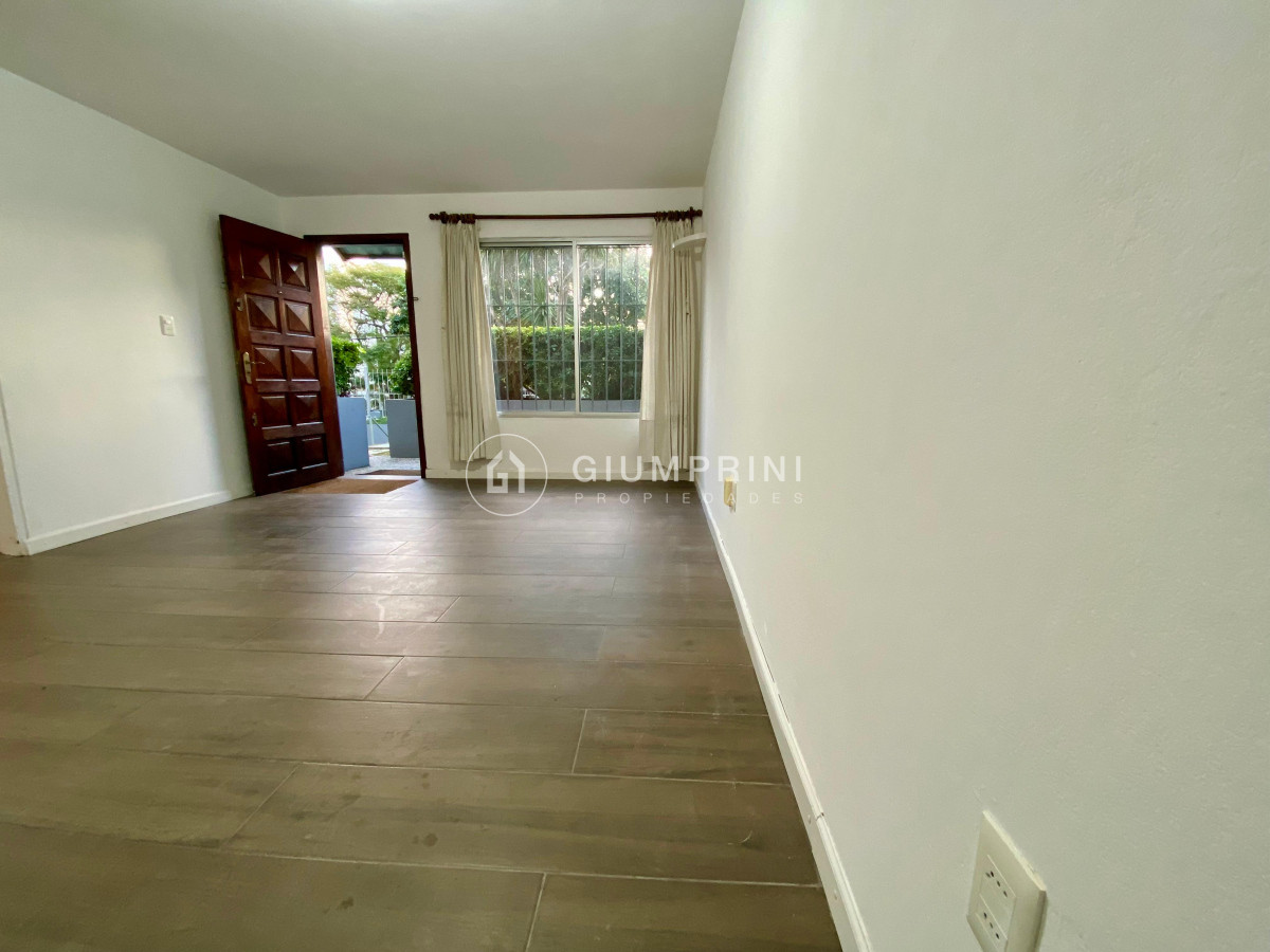 Apartamento ID.641 - Alquiler apartamento 2 dormitorios - Patio - Malvín 