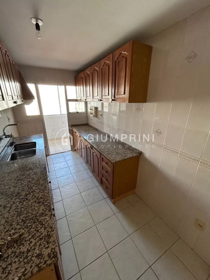Apartamento ID.455 - Alquiler 3 dormitorios - Punta Carretas - Balcón - Cochera Ref455
