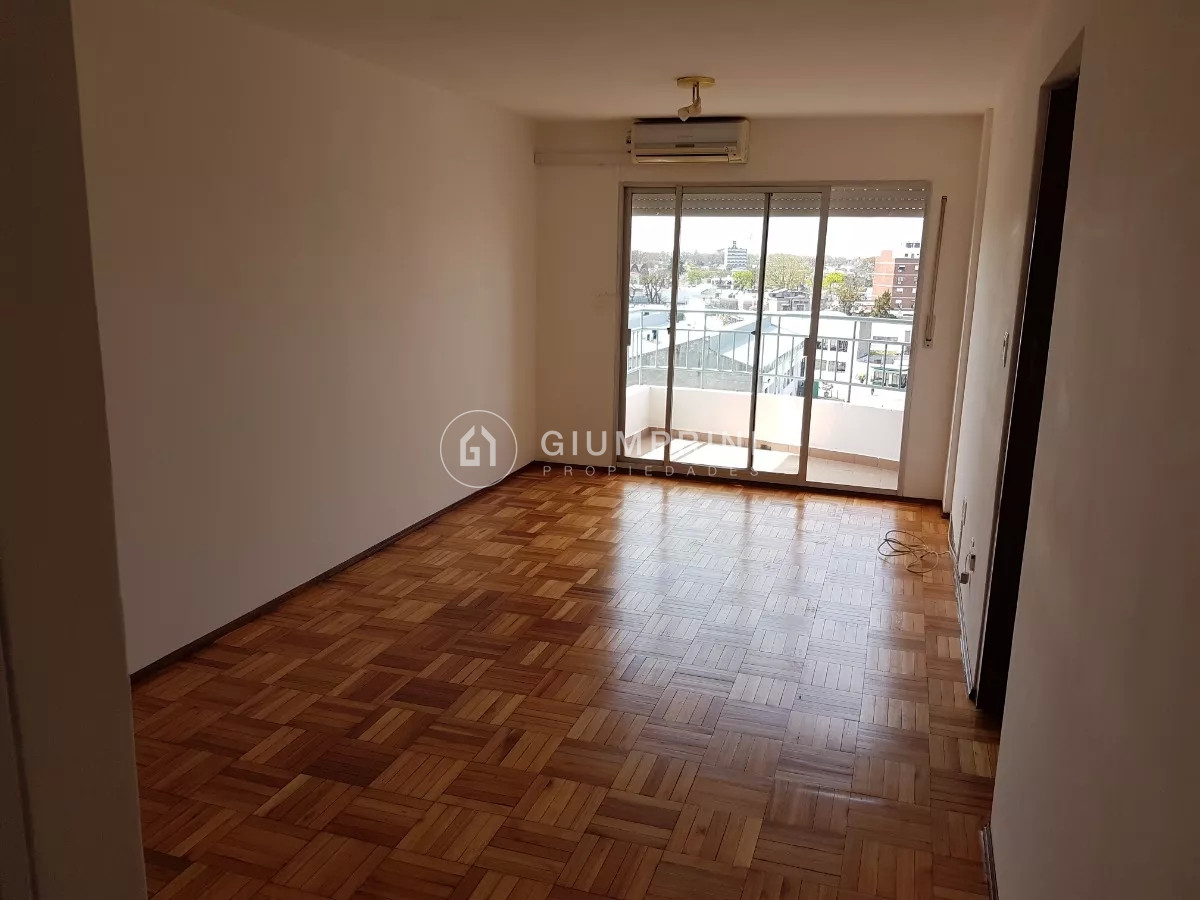 Apartamento ID.222 - Alquiler apartamento 2 dormitorios Parque Batlle con Balcon