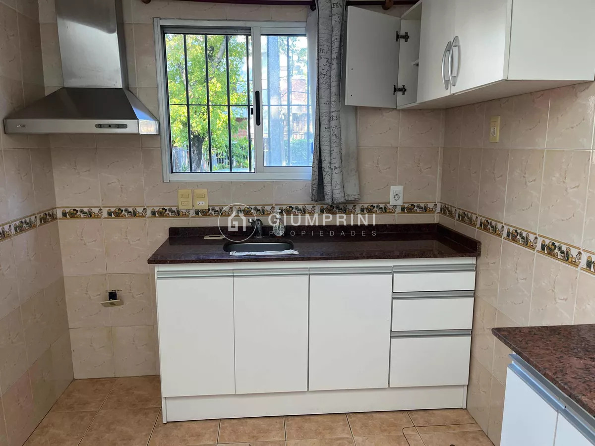 Apartamento ID.425 - Alquiler apto tipo casa 1 dormitorio en Buceo 