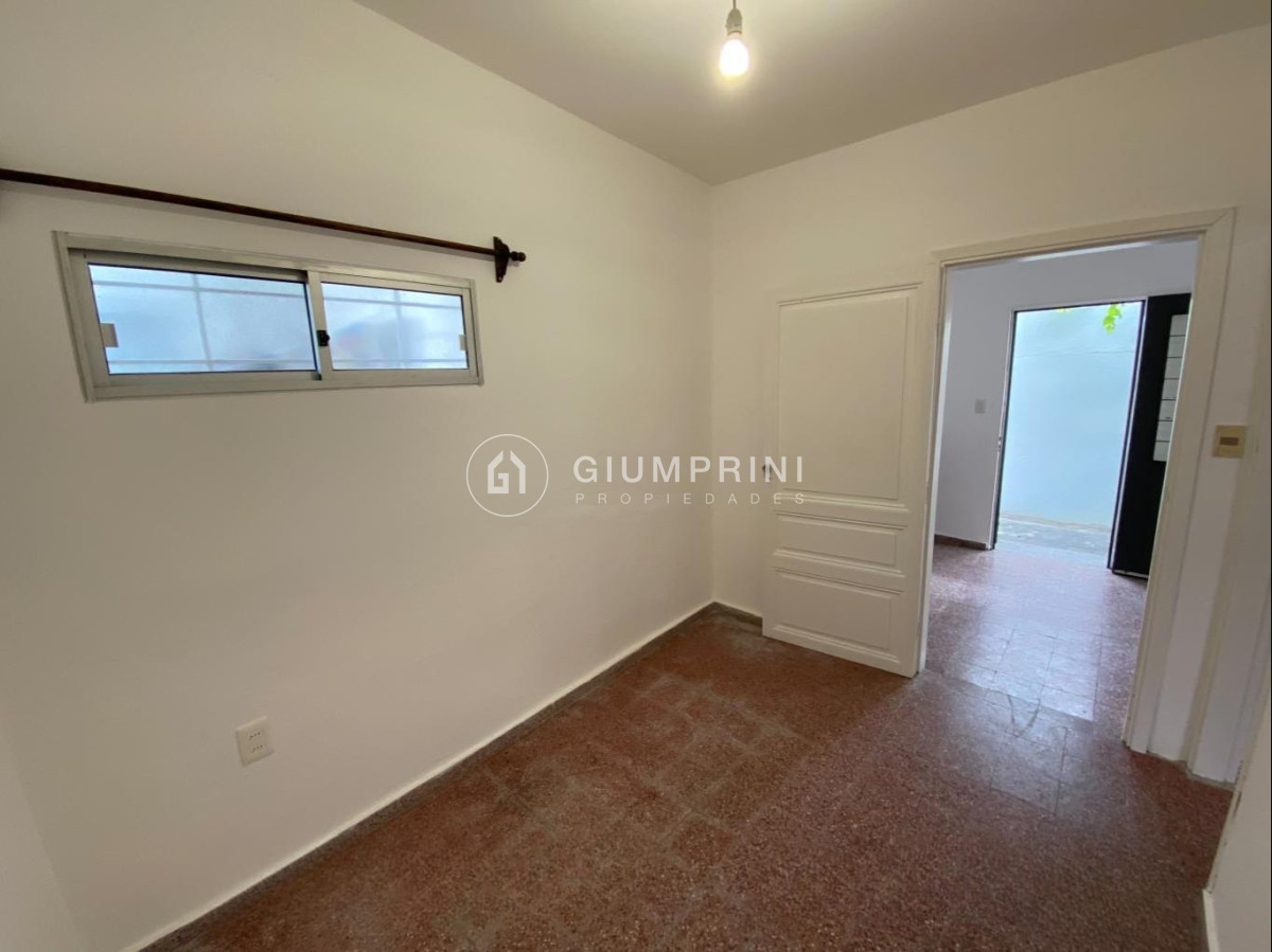 Apartamento ID.422 - Alquiler apartamento 1 dormitorio Parque Batlle con patio