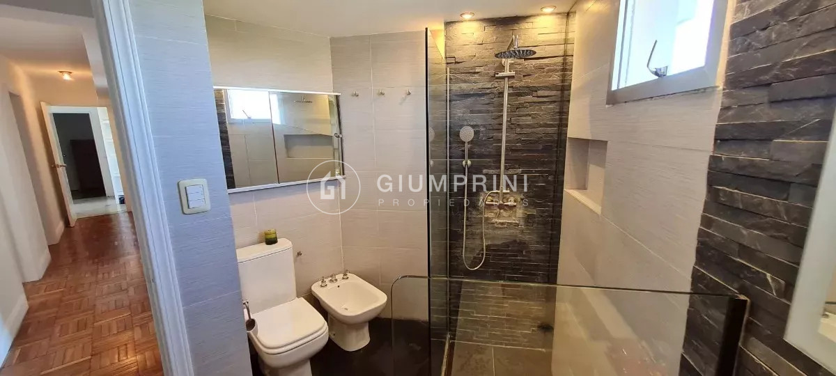 Apartamento ID.456 - Alquiler apartamento 3 dormitorios - Punta Carretas - terraza - cochera Ref456
