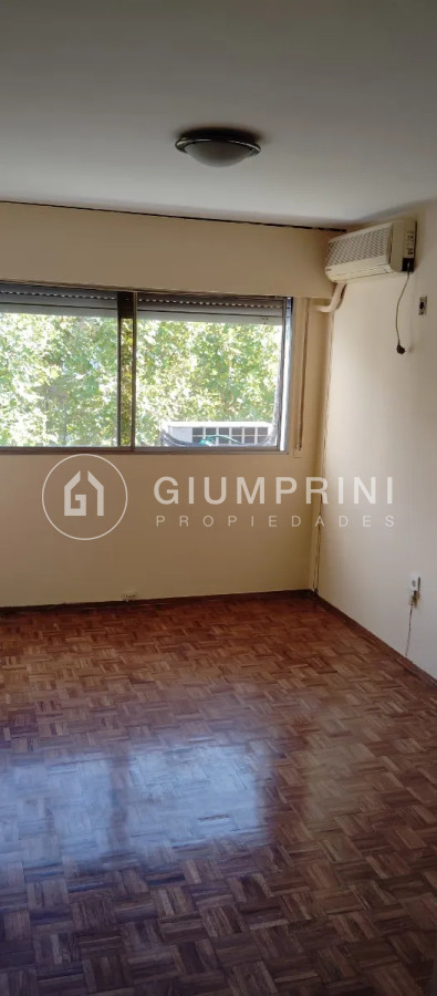 Apartamento ID.579 - Alquiler apto 1 dormitorio - Cordón - Piso alto - Cercano a 18 de Julio