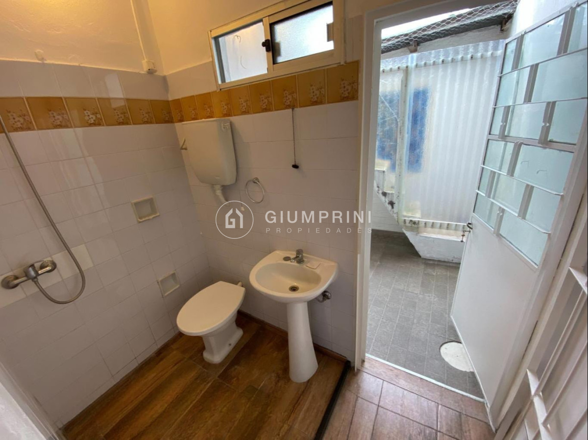 Apartamento ID.422 - Alquiler apartamento 1 dormitorio Parque Batlle con patio