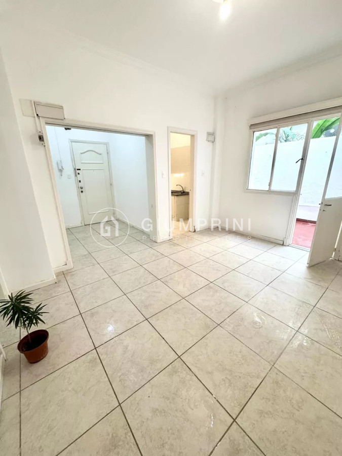 Apartamento ID.430 - Alquiler apartamento para oficina o consultorio en Cordón 