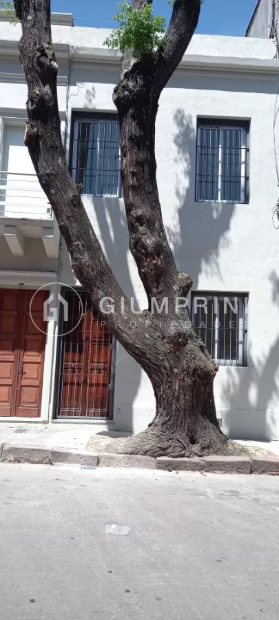 Apartamento ID.413 - Apartamento en Jacinto Vera amplia propiedad en 2 plantas