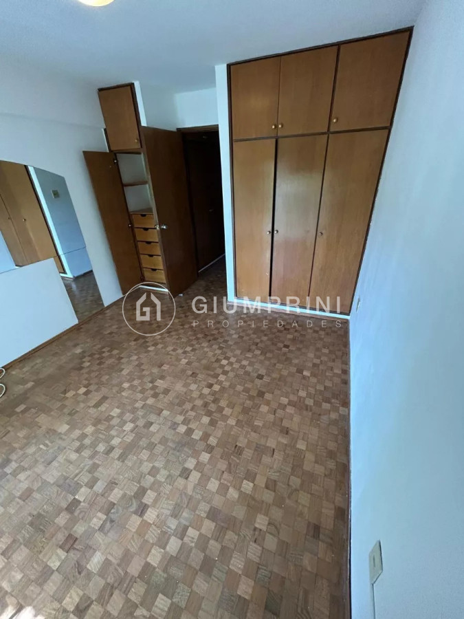 Apartamento ID.455 - Alquiler 3 dormitorios - Punta Carretas - Balcón - Cochera Ref455