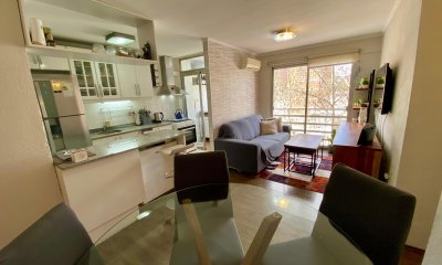 Venta apartamento en impecable estado, muy soleado - 3 dormitorios - La Comercial