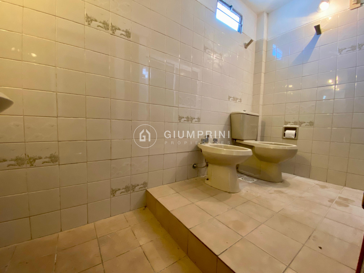 Casa ID.215 - Venta Casa Ph 3 Dormitorios Patio Con Parrillero Y 2 Terrazas 
