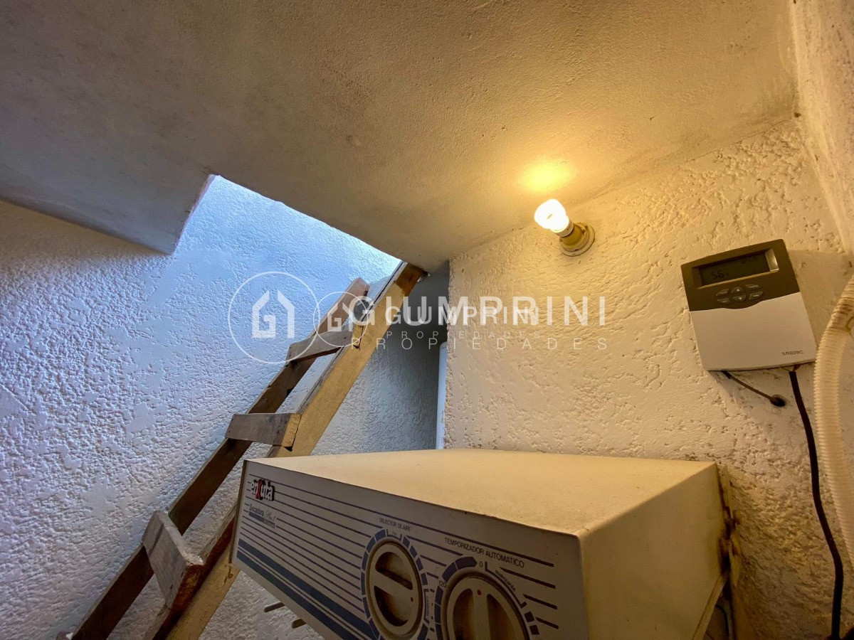 Casa ID.547 - Venta casa tipo apto Ph 3 dormitorios patio con parrillero y 2 terrazas Buceo