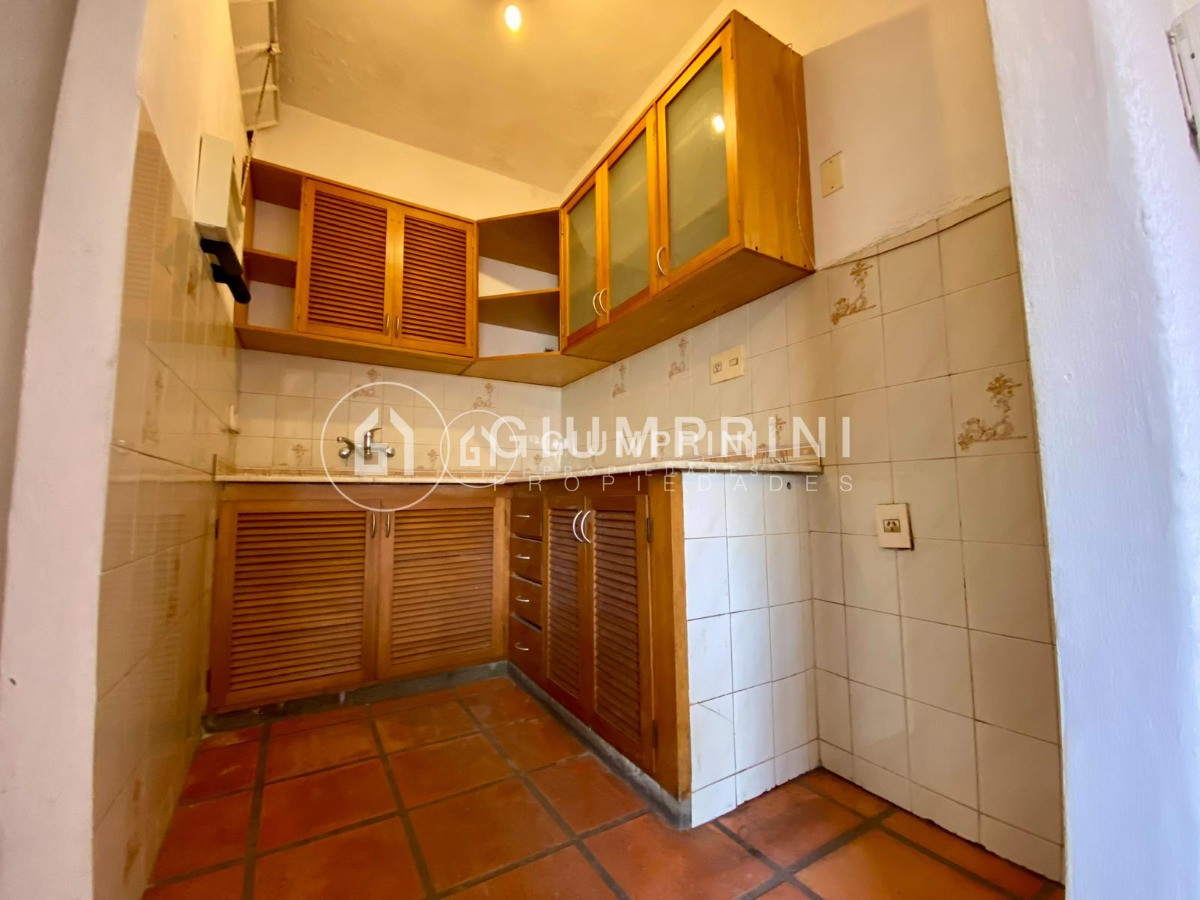 Casa ID.547 - Venta casa tipo apto Ph 3 dormitorios patio con parrillero y 2 terrazas Buceo