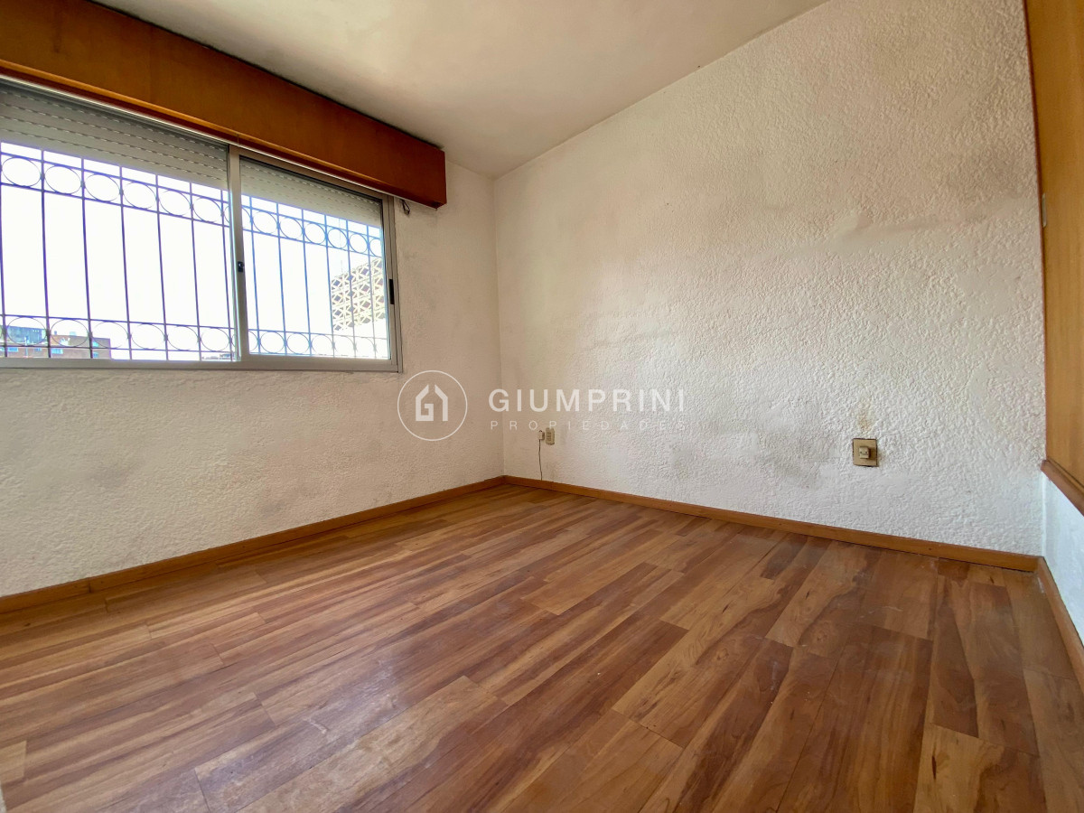 Casa ID.215 - Venta Casa Ph 3 Dormitorios Patio Con Parrillero Y 2 Terrazas 