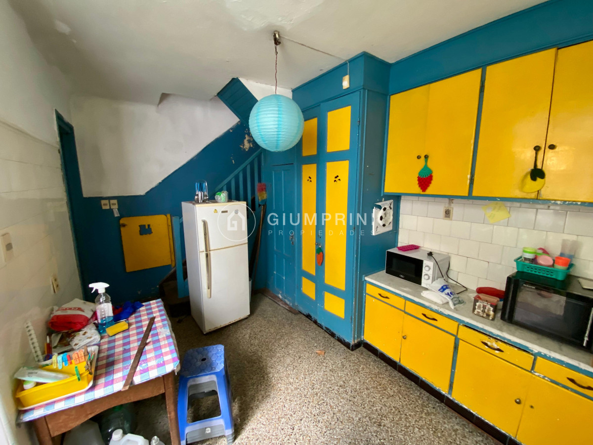 Casa ID.778 - Venta muy amplia casa 9 dormitorios - 2 patios - Azotea - Palermo