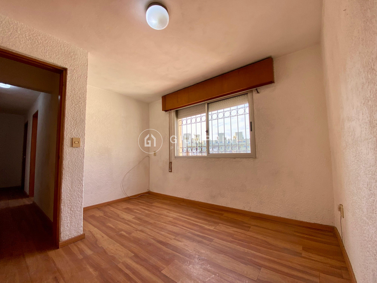 Casa ID.215 - Venta Casa Ph 3 Dormitorios Patio Con Parrillero Y 2 Terrazas 
