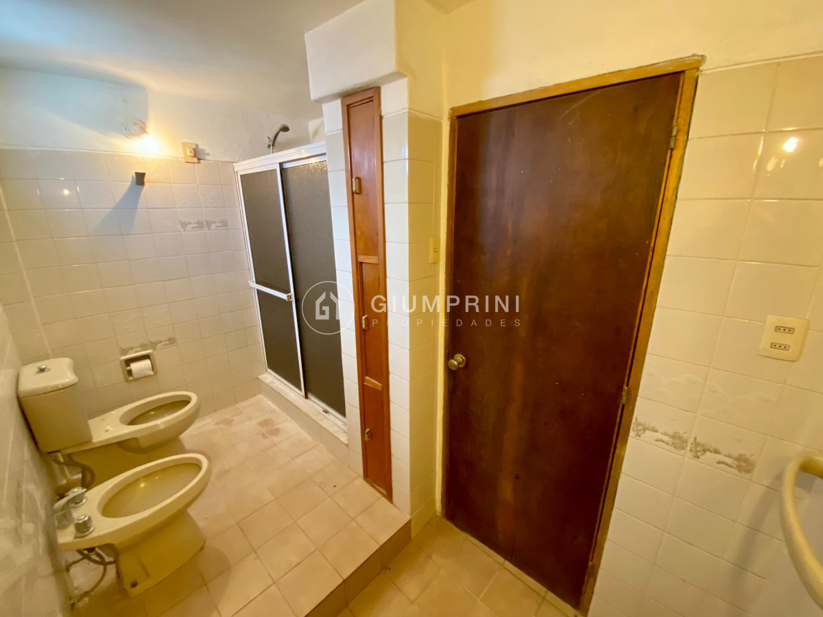 Casa ID.215 - Venta Casa Ph 3 Dormitorios Patio Con Parrillero Y 2 Terrazas 
