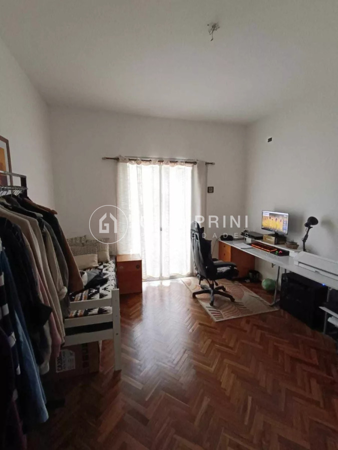 Casa ID.291 - Alquiler casa en planta alta 3 dormitorios 2 baños y balcón