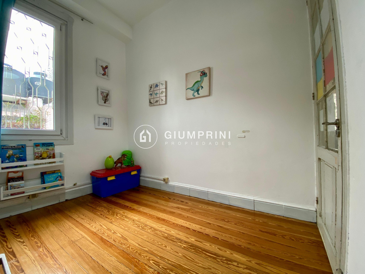 Casa ID.765 - Venta casa 3 dormitorios - estufa alto rendimiento - Parrillero - Azotea - Parque Batlle 