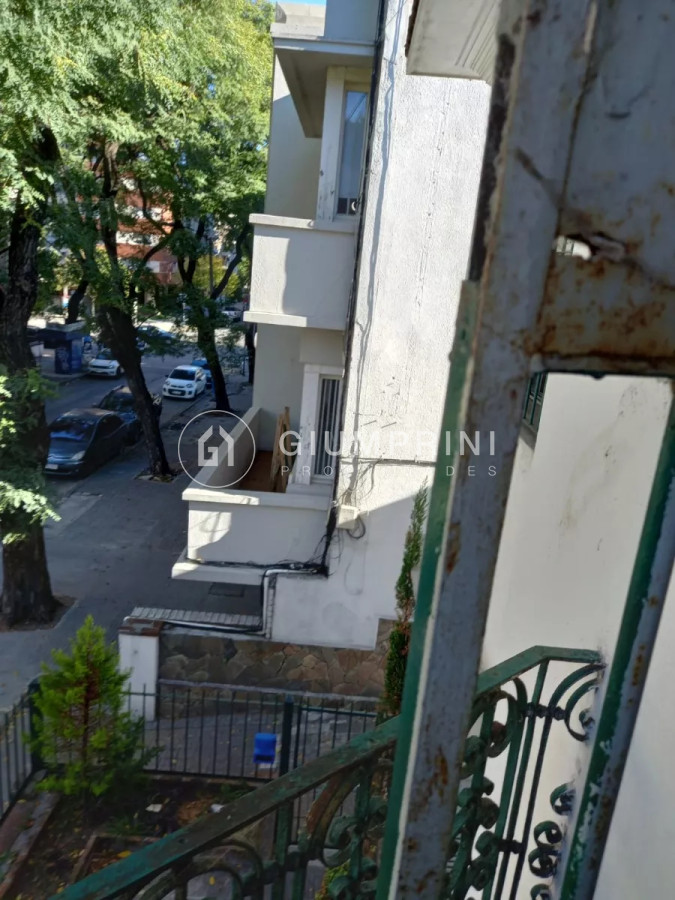 Casa ID.291 - Alquiler casa en planta alta 3 dormitorios 2 baños y balcón