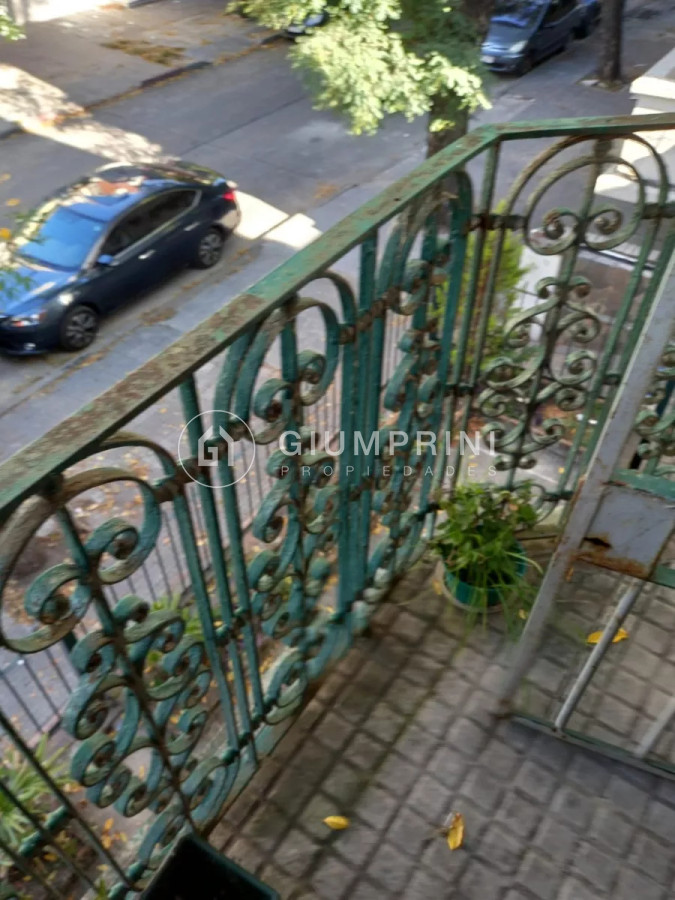 Casa ID.291 - Alquiler casa en planta alta 3 dormitorios 2 baños y balcón